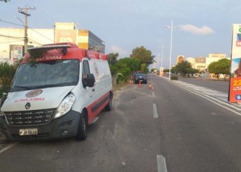 Ambulância do Samu sofre acidente enquanto socorria paciente para o HNAS em Paulo Afonso