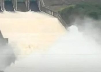 Cidades baianas têm risco de enchente após barragem aberta em Minas Gerais