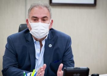 Vacina contra a cepa H3N2 de Influenza chega em março, diz Queiroga