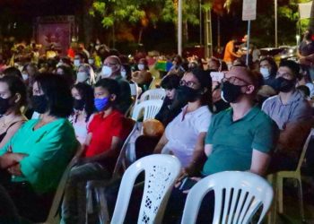 Prefeitura de Paulo Afonso publica decreto que exige vacinação de servidores públicos municipais e determina limite de 900 pessoas em eventos