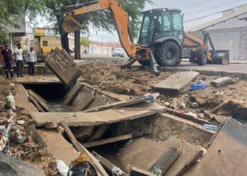 Prefeitura realiza ações emergenciais após fortes chuvas em Paulo Afonso