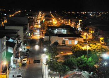 Em toda Bahia, entrada em bares e restaurantes só com comprovante da vacina, diz novo decreto de Rui