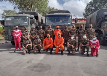 Em três caminhões do Exército, 15º GBM de Paulo Afonso leva mais de 30 toneladas de doações para vítimas das enchentes na Bahia
