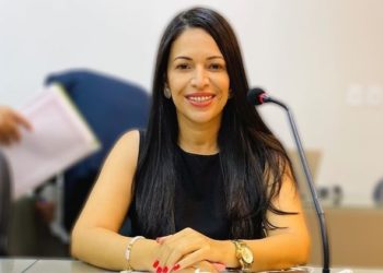 “Paulo Afonso deve unir todas as forças e trazer a fábrica da Heineken”, diz vereadora Evinha