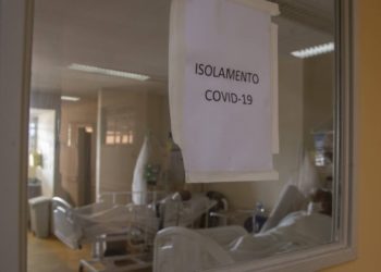 91% das mortes são de não imunizados. Médicos falam de pacientes graves arrependidos em UTI