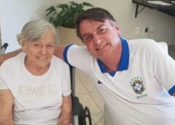 Mãe de Bolsonaro morreu aos 94 anos após duas paradas cardiorrespiratórias