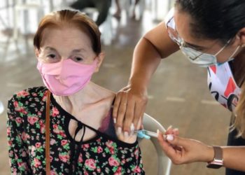 Covid-19: 3ª dose atinge 52,9% e vacina infantil chega a 56,9% das crianças em Paulo Afonso