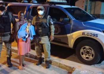 Policiais do 20º BPM salvam recém-nascido engasgado em Glória (BA)
