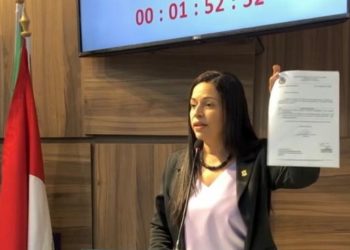 Zona azul em Paulo Afonso: “Sem ouvir a população, voto contra”, adianta Evinha