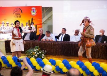 Abertura do Cariri Cangaço reúne palestras, homenagens e apresentações em Paulo Afonso