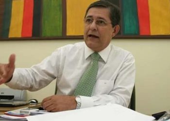 Alagoas: Régis reafirma pré-candidatura e diz que Cunha foi para o Centrão e deixou o PSDB à míngua