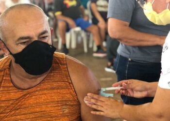 Paulo Afonso: tem vacinação de 3ª dose/Covid para pessoas acima de 18 anos, neste sábado (14)