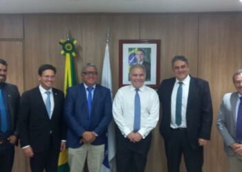 “O ministro Queiroga se sensibilizou e disse que iria nos ajudar”, diz vice-prefeito após reunião sobre o HNAS