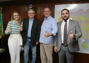 Luiz de Deus trata com governador Rui Costa sobre transição do HMPA para o Estado e outros convênios