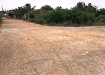 Concluída primeira etapa da passagem molhada na via que liga o Benone a Vila Matias