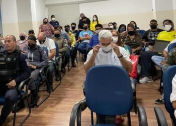 Prefeitura e escolas se reúnem para planejar desfile da emancipação, que acontece em 28 de julho