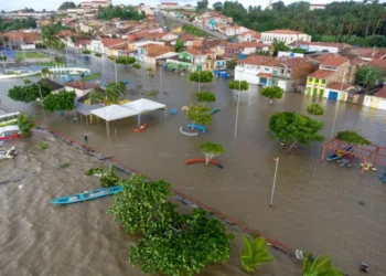 Mais da metade dos municípios de Alagoas tem alerta de perigo por causa das chuvas até sábado