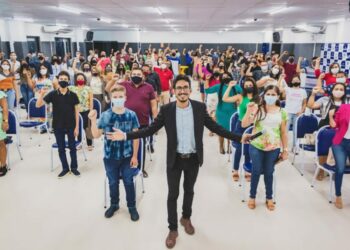 Palestra em Paulo Afonso-BA vai ensinar técnicas para vencer o medo de falar em público