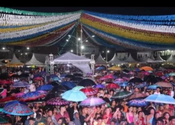 STJ suspende decisão que autorizava festa milionária de prefeitura na BA; evento contaria com show de Gusttavo Lima