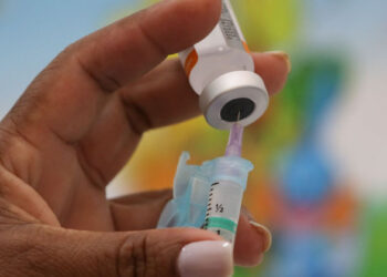 Ministério da Saúde amplia quarta dose para pessoas acima de 50 anos