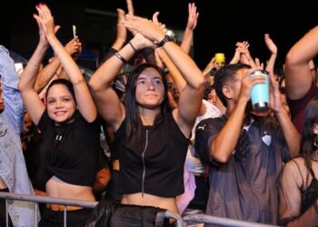 Veja imagens da primeira noite do São Pedro do BTN, em Paulo Afonso (BA)