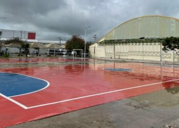 Requalificação de quadras do Lindinalva Cabral está sendo concluída