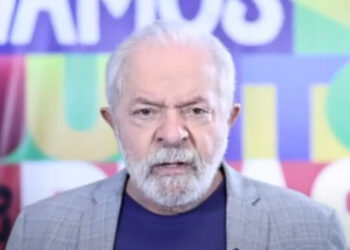 ‘Povo vai expurgar Bolsonaro do país’, diz Lula