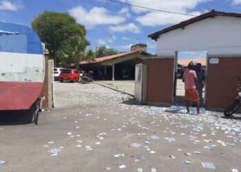 Juiz eleitoral de Paulo Afonso, Cláudio Pantoja, reitera proibição de derrame de santinhos e outros ilícitos