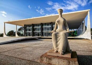 Piso da enfermagem: maioria do STF vota para manter suspenso piso da categoria