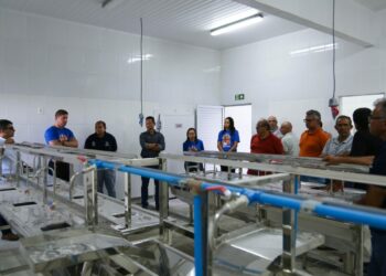 Indústria de beneficiamento do pescado no Xingózinho está em finalização, diz prefeitura