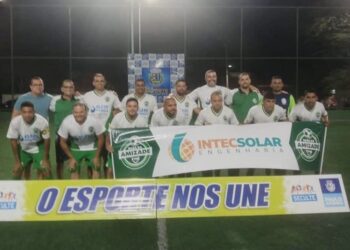 Baba da Amizade,  Petrolândia, A 10 Siriema e Baba da Lua disputarão as semifinais da Taça de Futebol Society