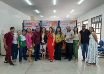 Secretária de Educação de Glória participa do Seminário de Encerramento da Formação Continuada Territorial