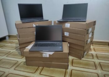 Prefeitura adquire mais 500 notebooks destinados para professores da rede municipal de Paulo Afonso