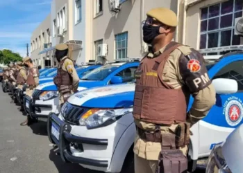 Governo da Bahia convoca mais de 90 mil candidatos para provas do concurso da PM e Corpo de Bombeiros