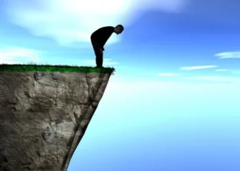 O Brasil à beira do precipício (Francisco Nery Júnior)