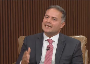 ‘A gente tem que fazer, principalmente, o Brasil voltar a crescer’, diz o futuro ministro dos Transportes, Renan filho