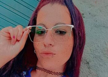 Mulher de 25 anos é arrastada pelo cabelo e assassinada pelo ex-companheiro em Delmiro Gouveia