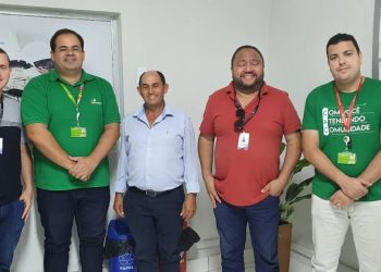 Presidente da Câmara Zé de Abel vai à Coelba cobrar solução para as constantes quedas de energia em Paulo Afonso