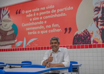 Governador Jerônimo Rodrigues pagará R$113 milhões de precatórios a 73 mil profissionais da Educação