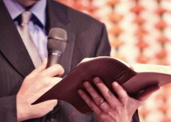 Aguardar o convite – A reação do Pastor Jessé (Francisco Nery Júnior)