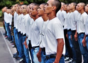 79 novos soldados são incorporados à 1ª Cia de Infantaria do Exército, em Paulo Afonso