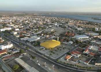 Um olhar sobre os problemas enfrentados pela nossa cidade (Tauir Wagner)