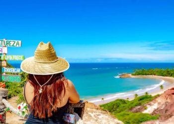 Presenteie sua mãe com uma viagem inesquecível para João Pessoa e suas praias paradisíacas!