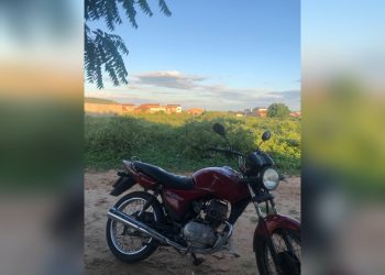 Radialista pede ajuda para recuperar moto furtada em Jeremoabo-BA