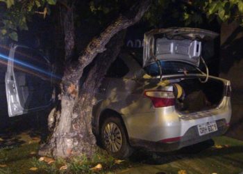 Presídio de Paulo Afonso: madrugada tem fuga de detentos, perseguição policial, batida de carro e prisão de comparsa 