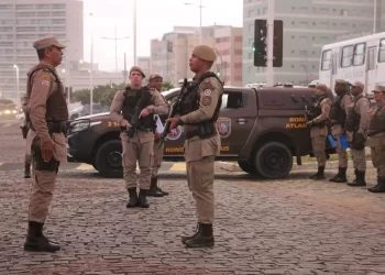 Concurso PM e Bombeiros: Governo da BA divulga lista de candidatos autodeclarados negros reconhecidos por comissão