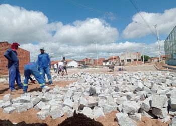 Requerimento atendido: Vereador Gilmário comemora a chegada da pavimentação em paralelepípedo no Bairro Marina França