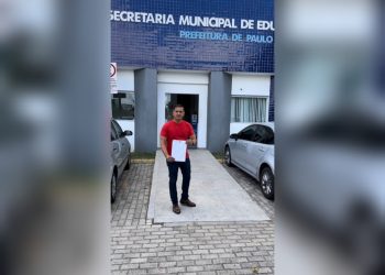 Após alunos ficarem sem aulas por falta de pagamento do transporte escolar, Marconi acionará Ministério Público