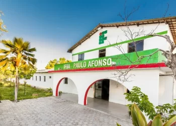 IFBA oferta vagas para curso gratuito de Licenciatura em Matemática EaD; vagas em Paulo Afonso