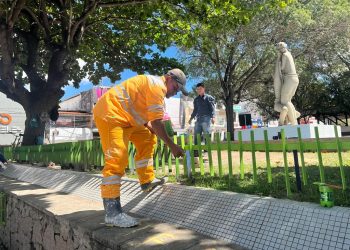 Praça do Trabalhador passa por requalificação e monumento histórico ganha nova iluminação